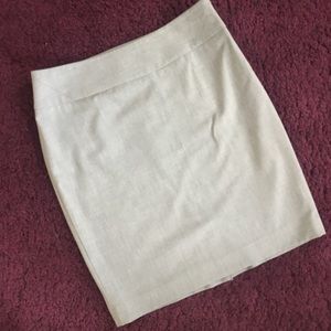 Structured grey pencil skirt (10) Like New!
